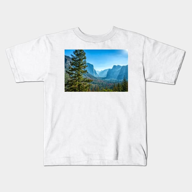 Tunnel View, Yosemite National Park Kids T-Shirt by Gestalt Imagery